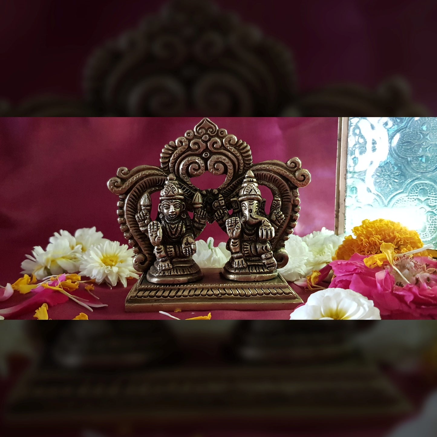 Lakshmi ji and Ganesha ji Statue/Murti