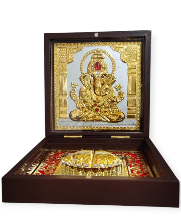 Ganesha/Ganpati ji Charan Paduka in a box