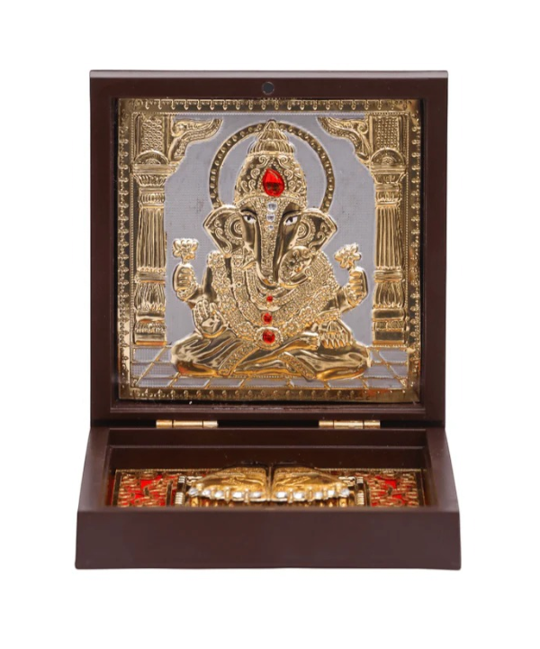 Ganesha/Ganpati ji Charan Paduka in a box