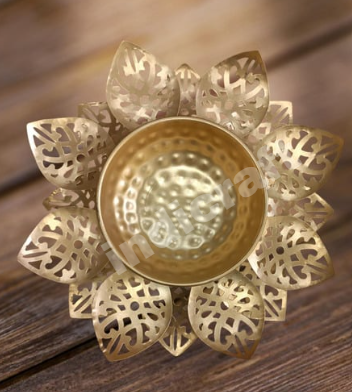 Flower Cut Urli