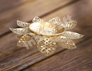 Flower Cut Urli