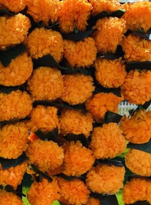 Orange with Mango Leaf Marigold Flower String(set of 5 pc)