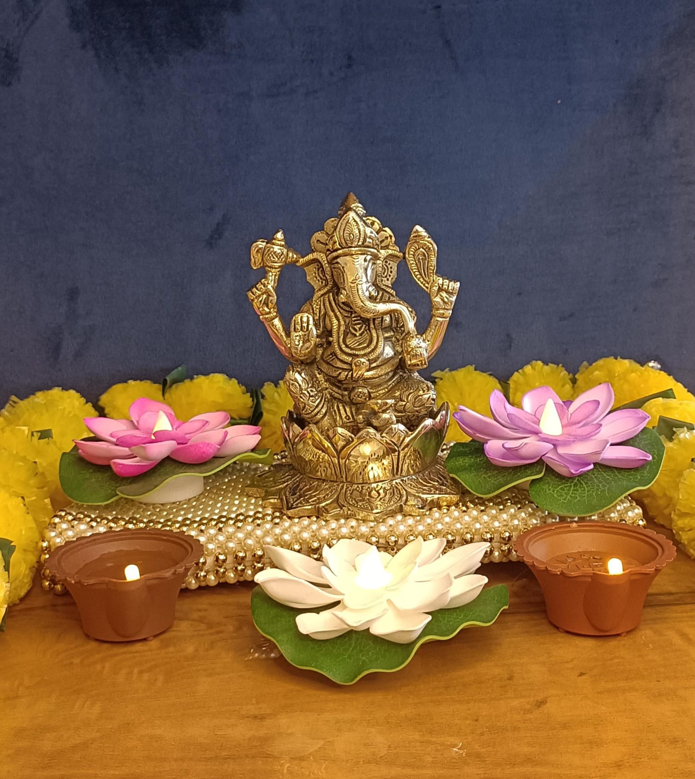 Ganesha Sitting on Lotus Statue - Height - 5 inch