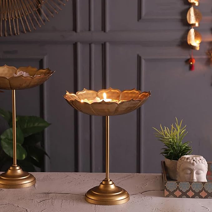 3 pc Lotus Standing TeaLight Holder with Urli