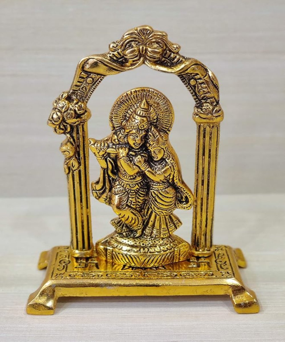 Radha Krishna Statue