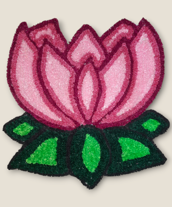 2 Feet Handmade Lotus Shape Woolen Rangoli Mat – Traditional Floor Decoration for Festivals & Home Decor 1feet