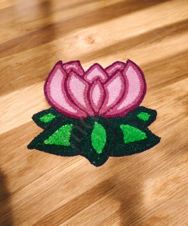 2 Feet Handmade Lotus Shape Woolen Rangoli Mat – Traditional Floor Decoration for Festivals & Home Decor 1feet