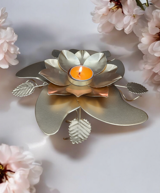 Unique Lotus Flower with Leaf Tealight Holder Exquisite Desktop Candle Cup