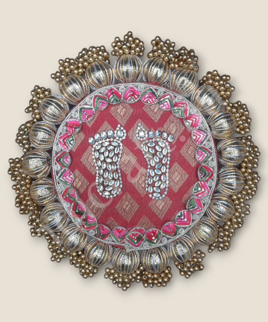 1Pc Lakshmi Charan Paduka – Sacred Footprints of Goddess Lakshmi