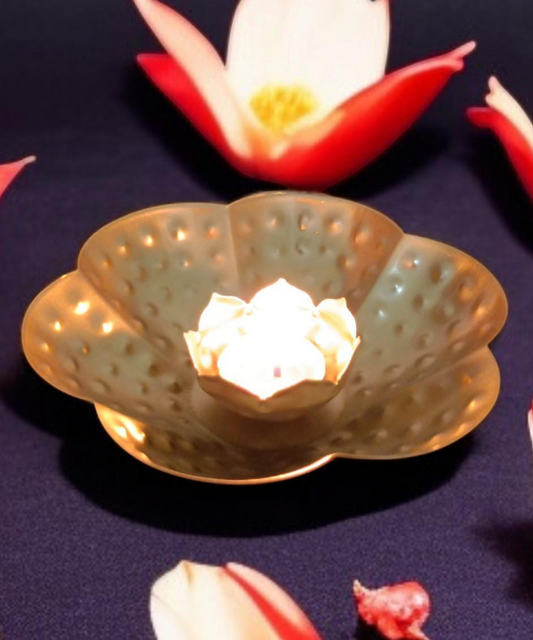 Lotus Shaped Metal Tealight Holder