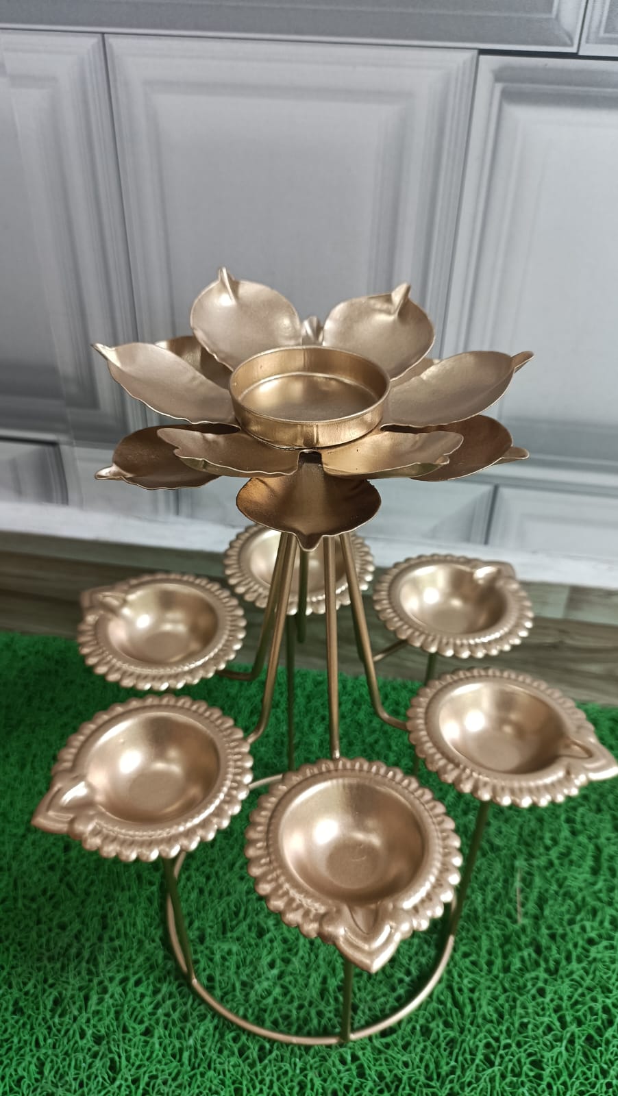 Lotus Standing TeaLight Holder