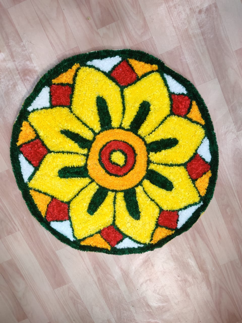 Multicolor Circle  Rangoli Mat 2x2 Ft