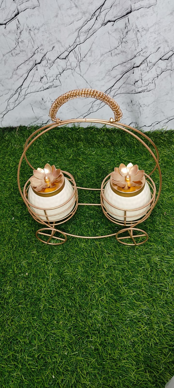 Metal Hamper with Two jar , Dry Fruit Jar set