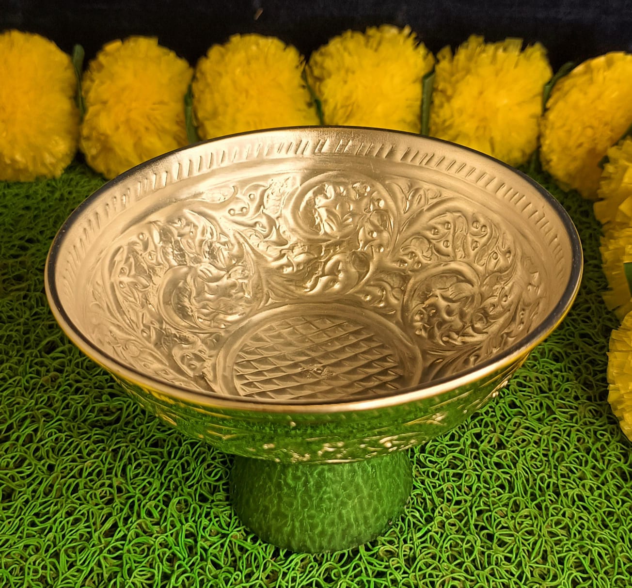 SILVER PLATED BOWL WITH STAND