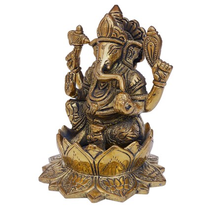 Ganesha Sitting on Lotus Statue